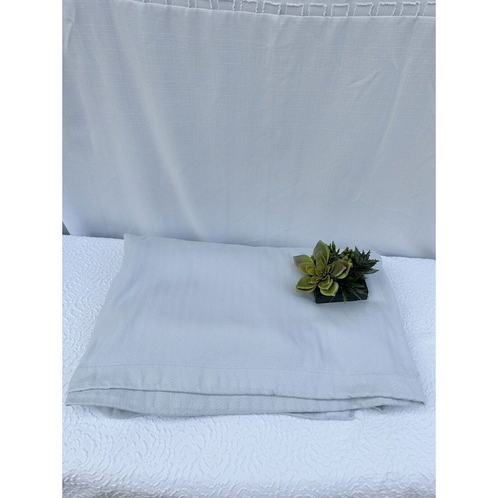 COPY - Nestwell KING 100% Cotton Blanket Flat Weave BLUE FOG Textured Herringbo…